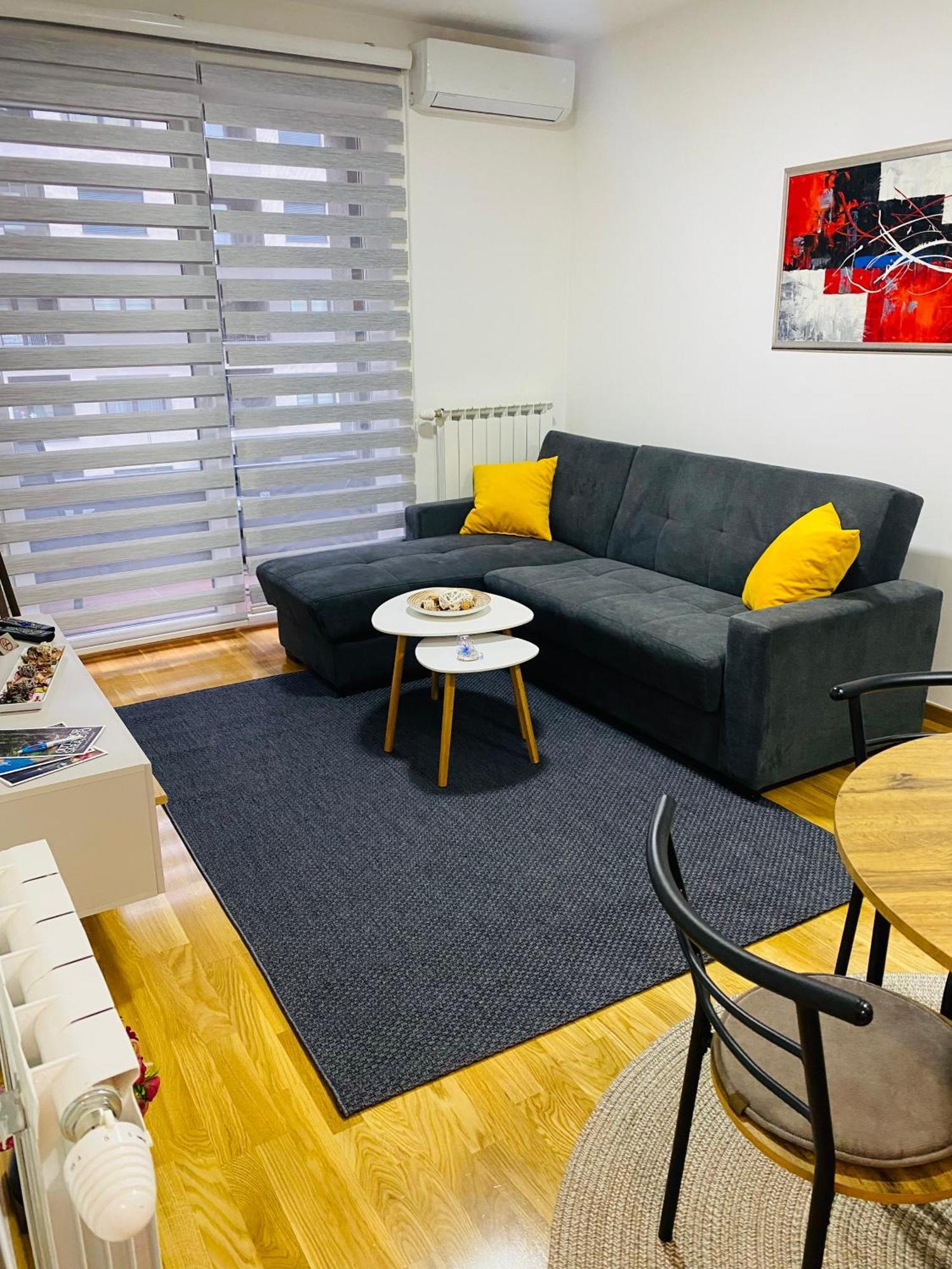 Atmartments Etna Bulevar, Free Private Parking SJJ Exteriör bild